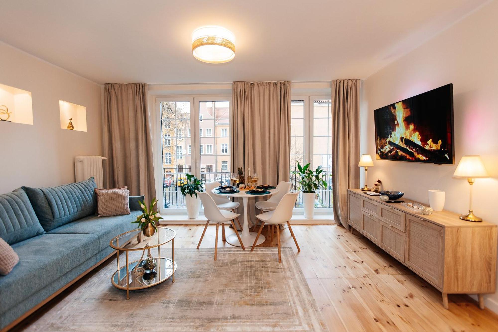 Apartment Maya's Flats & 27 - Beautiful On Piwna Street In The Old Town Gdansk