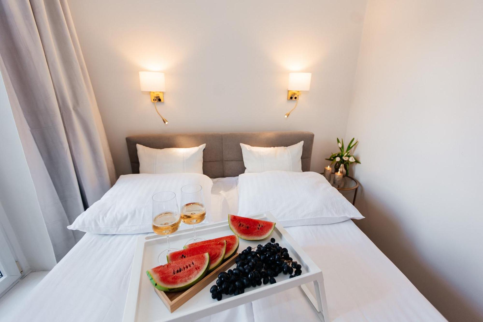 Apartment Maya's Flats & 27 - Beautiful On Piwna Street In The Old Town Gdansk