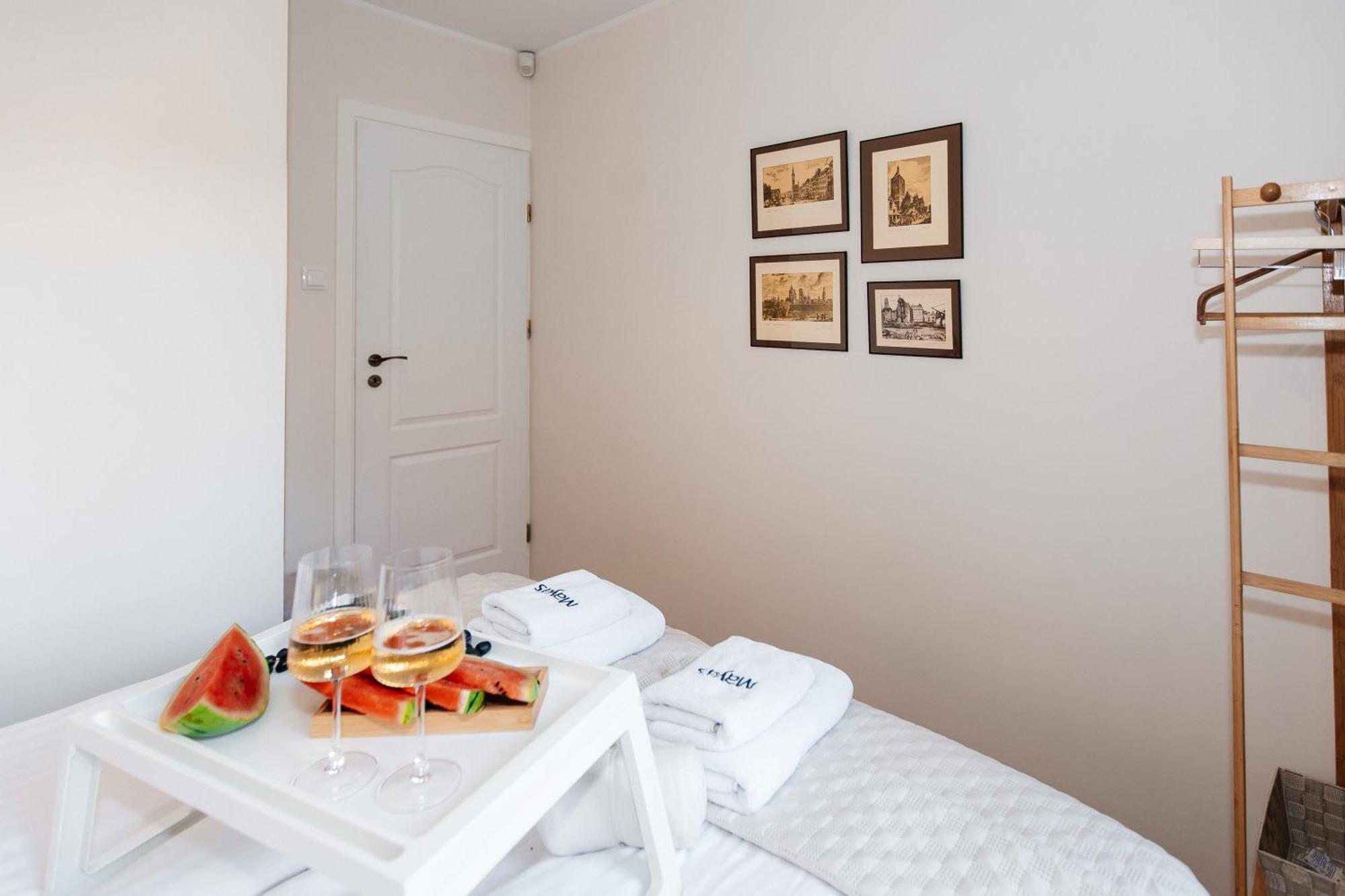 Apartment Maya's Flats & 27 - Beautiful On Piwna Street In The Old Town *