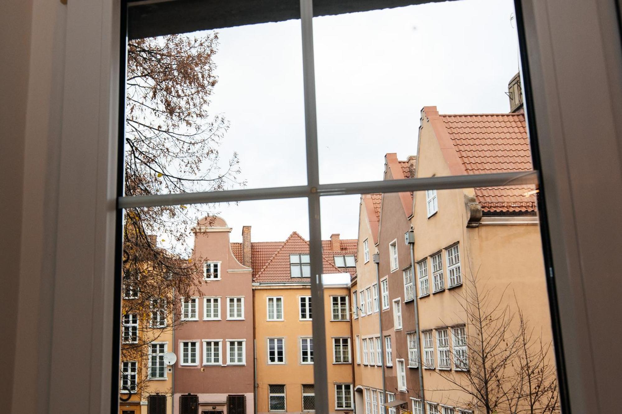 Maya's Flats & 27 - Beautiful On Piwna Street In The Old Town Apartment